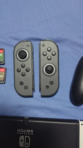 Nintendo Switch OLED Bianca