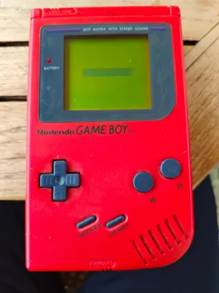 Nintendo Game Boy Classica Rossa
