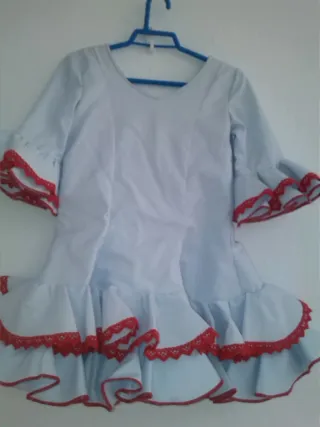 Traje de flamenca se vende o se cambia