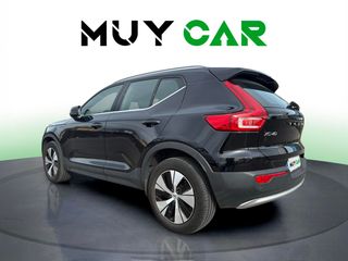 Volvo XC40 T4 PHEV Recharge Core Auto 155 kW (211 CV)