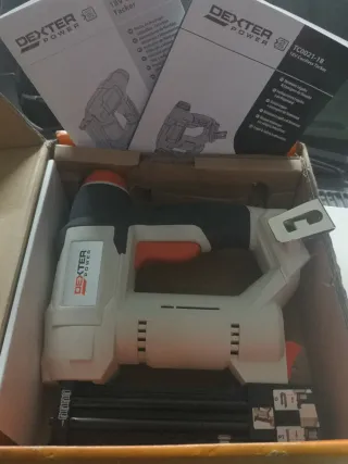 Grapadora Dexter 18v