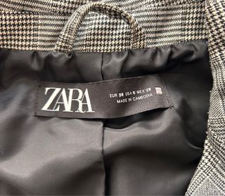 Americana Zara cuadros gris y negro