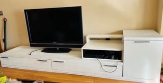 Mueble TV 240cm x 50cm