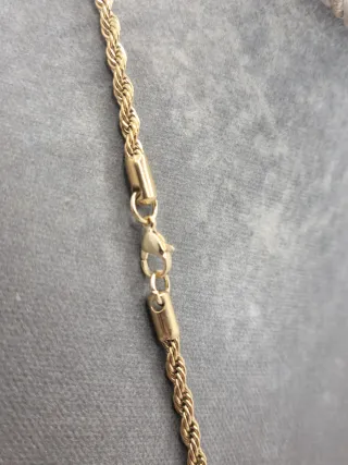 Colgante Medusa  Cordón rizado