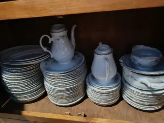 Vajilla porcelana borde dorado SOLO HASTA VIERNES