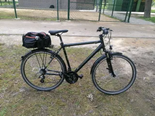 Bicicleta Zundapp T700 Negra con Alforjas