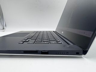 Dell Precision 5530 Portátil