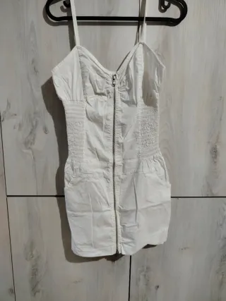 Vestito estivo bianco con zip