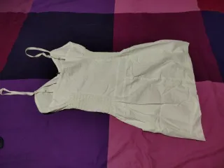 Vestito estivo bianco con zip