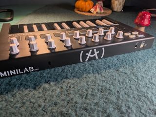 Arturia MiniLab MkII Controlador MIDI