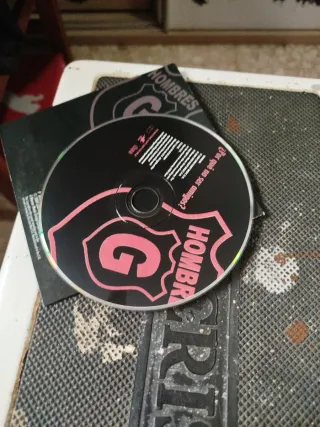 CD Hombres G ¿Por qué no ser amigos?