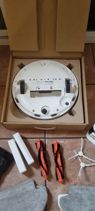 Aspiradora Xiaomi S12 + Accesorios