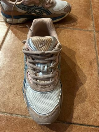 Deportivas ASICS mujer rosa y blanco
