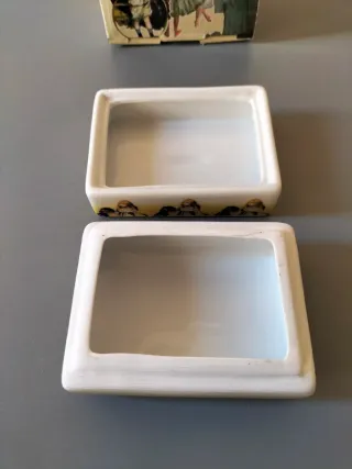 Joyero pastillero de cerámica luarada