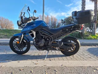 Triumph Tiger 800 XRT