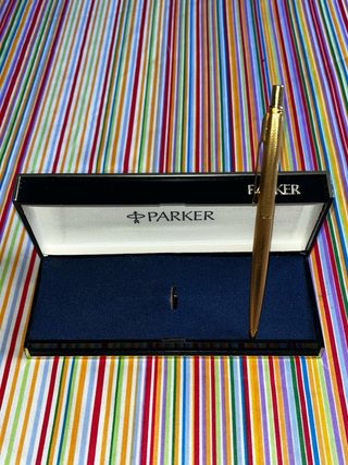 Bolígrafo Parker Dorado