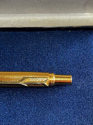 Bolígrafo Parker Dorado