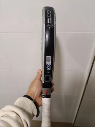 Pala Nox AT 10 Genius Agustín Tapia