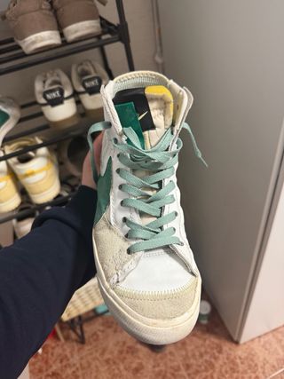 Zapatillas Nike Verdes y Blancas