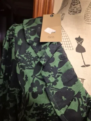 Vestido floral verde y azul El Corte Inglés,Sfera.