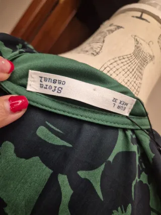 Vestido floral verde y azul El Corte Inglés,Sfera.