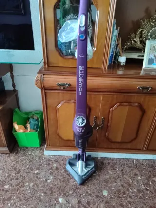 Aspirador de mano Rowenta 18V