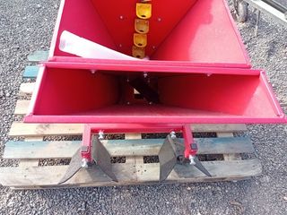 Plantadora de patatas de un surco nueva