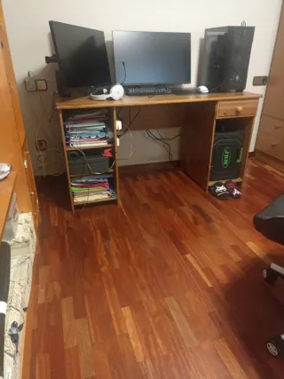 Mesa de escritorio madera