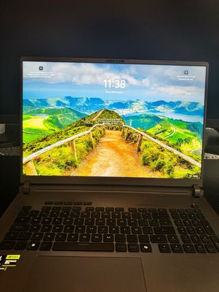 ASUSROG Strix G18 Intel Core Ultra9 NVIDIA 5070ti