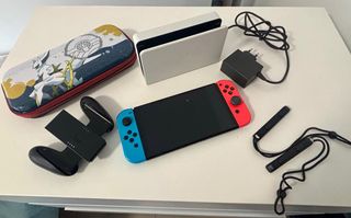 Nintendo Switch OLED + Accessori