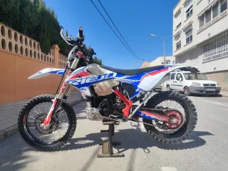 Rieju MR 300 Six Days Enduro