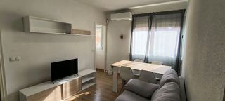 Piso en alquiler en Pueblo Nuevo en Madrid