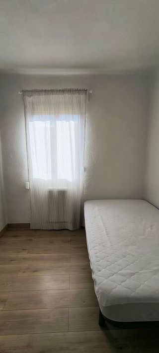 Piso en alquiler en Pueblo Nuevo en Madrid