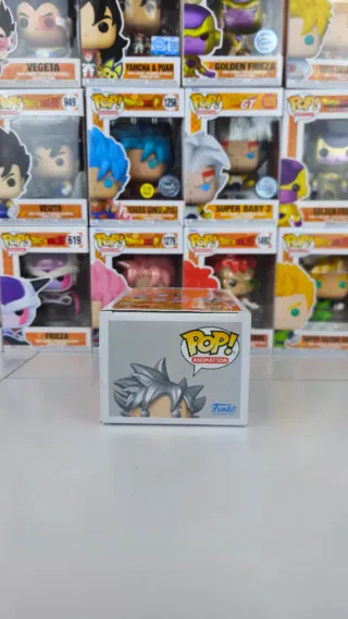 Funko Pop Goku Ultra Instinct 1694
