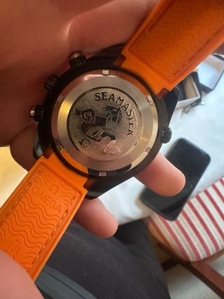 Omega Seamaster Cronógrafo Negro Naranja