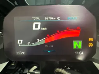 BMW S1000XR 2021 9500 KM