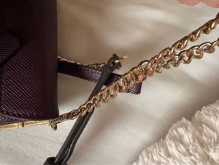 Bolso Cartera Guess Morado Dorado