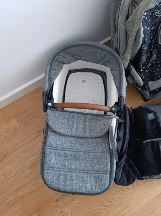 Conjunto Carrito Bebé Jane Muum Gris