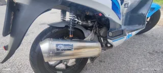 Honda PS 125cc Scooter(Menos de 3000km) Pegatina C