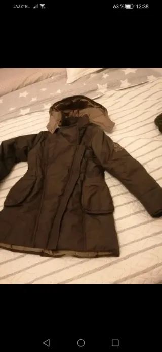 Anorak de plumas marrón