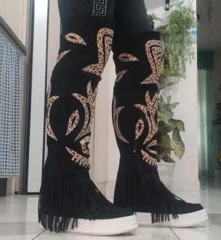 Stivali sopra il ginocchio in camoscio