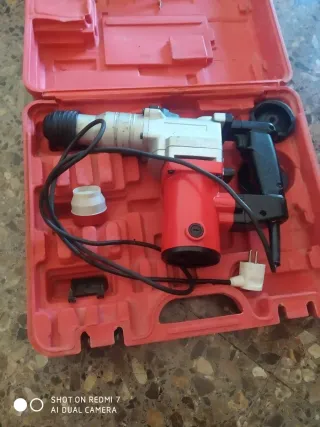 Martillo demoledor con maletín