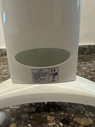 Radiador Eléctrico Jata 2000W