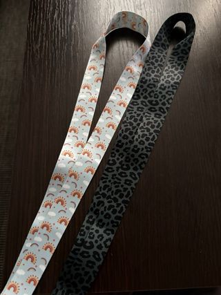 Lanyard Cuelgallaves Arcoíris y Leopardo