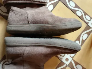 Botas Bontas Marrón Talla 39 Peludas