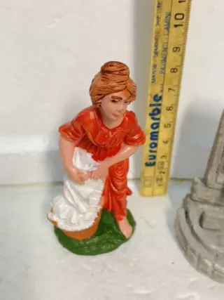 Pastori presepe statuine