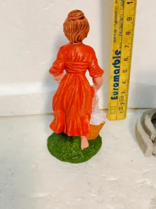 Pastori presepe statuine