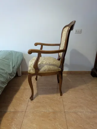 Silla Antigua Tapizada Madera