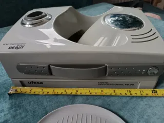 Cortafiambres eléctrico Ufesa