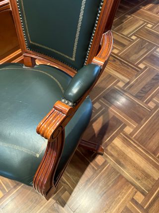 Silla de escritorio de cuero y madera